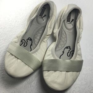 puma rhythm ballet flats